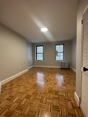 Rented by Peter R. Hungerford, LREB | media 15