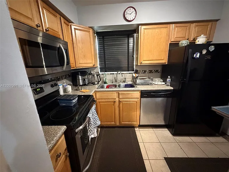 1160 NW 77th Way — Photo 13