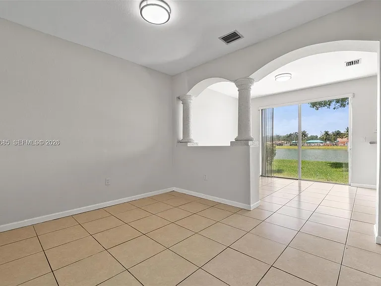 1458 SE 24th Ct #353 — Photo 10