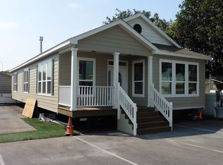 105 Medford Rd, Staten Island, NY 10304