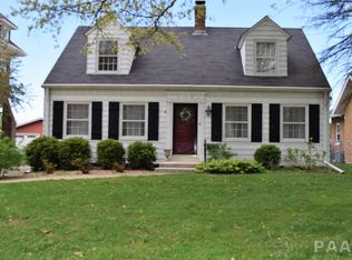 117 W Holland St, Washington, IL 61571