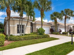 112 Glen Eagle Cir, Naples, FL 34104