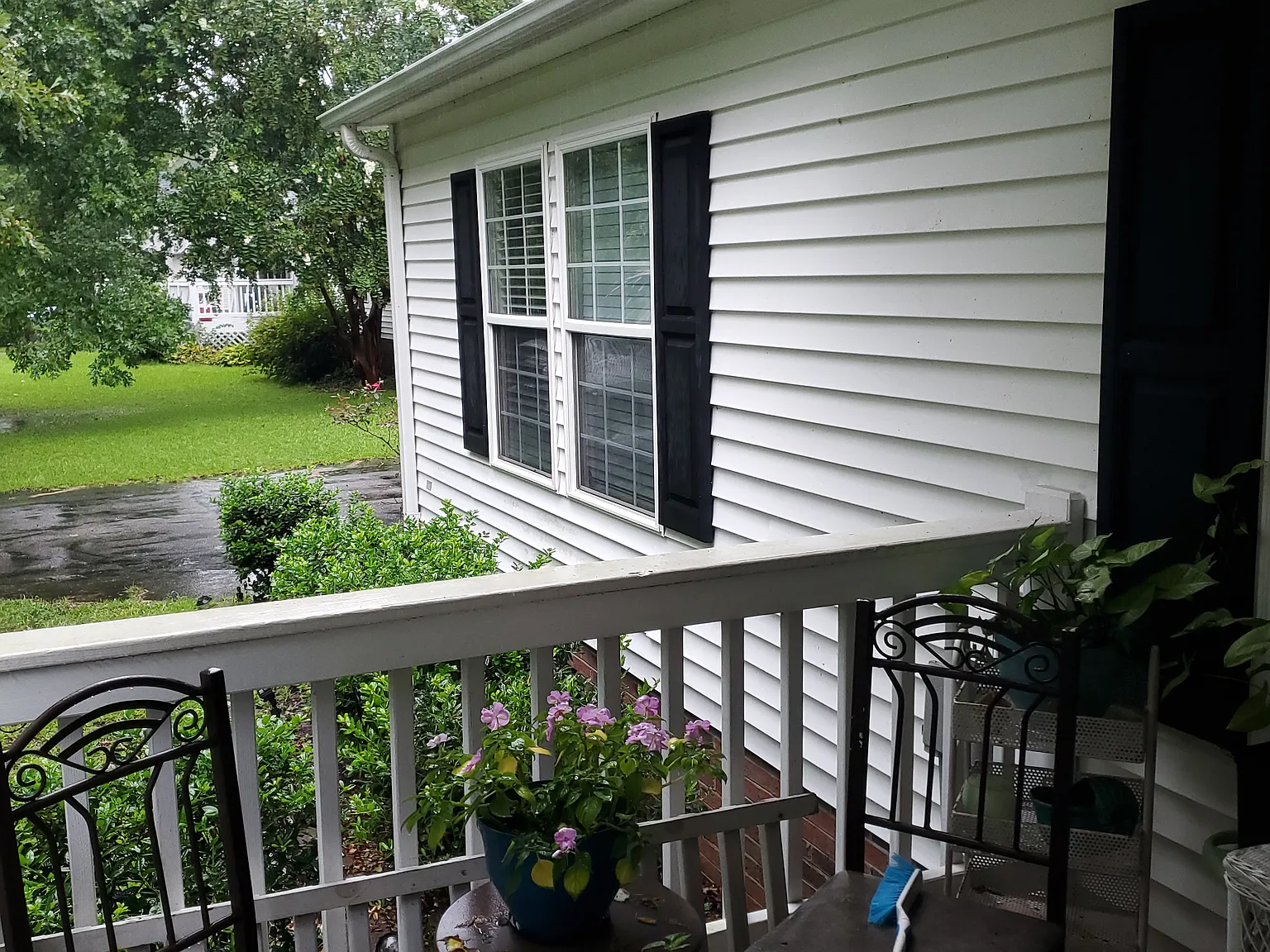 3 bed, 1613 sqft, $1,950 — Photo 2