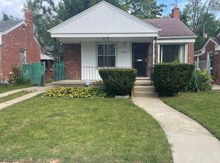 18426 Edinborough Rd, Detroit, MI 48219