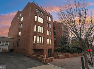 1045 31st St NW APT 13, Washington, DC 20007