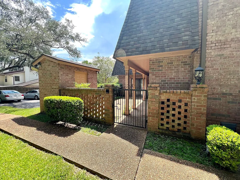 3219 Thomasville Rd #2C