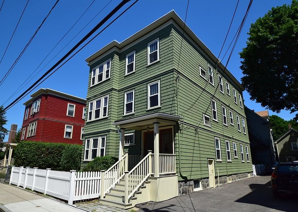 1st image of 14 Boynton St #1