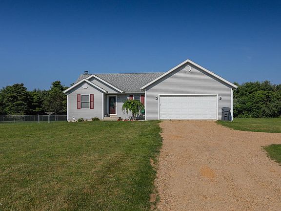 32680 32nd St-102