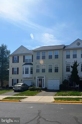 17373 Avion Sq photo 1