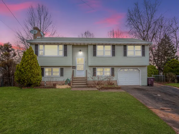 88 Mead Street, New Britain, CT 06051