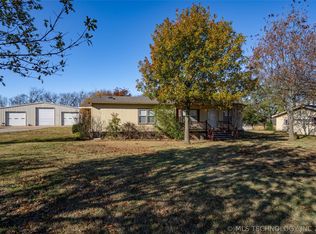 563 Gene Autry Rd, Ardmore, OK 73401