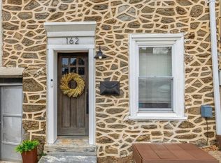 162 Roxborough Ave, Philadelphia, PA 19127