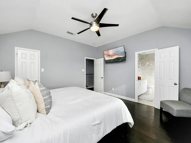 10814 Tobar Falls Cir — Photo 22