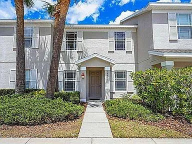 3 bed, 2.5 bath, 1276 sqft, $2,225 — Photo 2