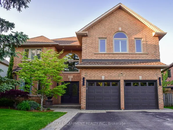 2101 Westoak Trails Blvd, Oakville, ON L6M 3L2