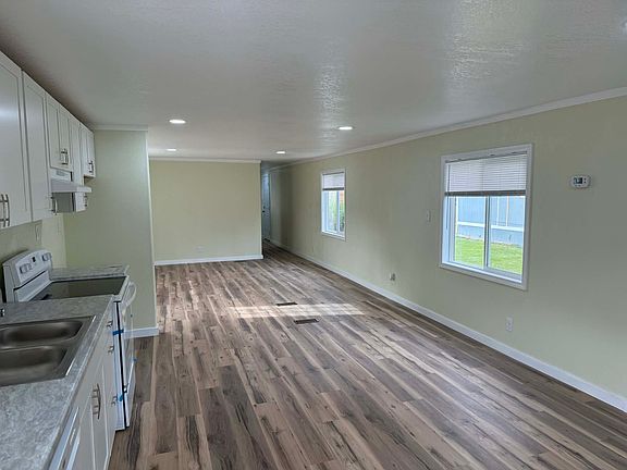 3rd image of 7610 W Nob Hill Blvd Unit 125