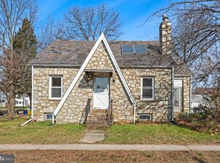 809 Olive St, Florence, NJ 08518