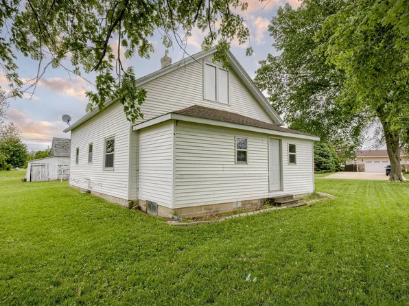 101 Station St, Shelby, IA 51570