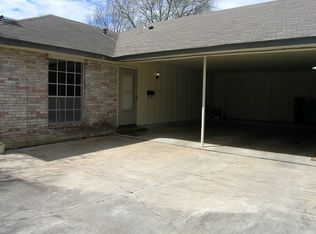 2011 Holland Ave #B, Austin, TX 78704