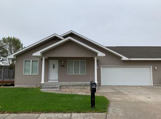 702 Church Rd, Grand Island, NE 68801