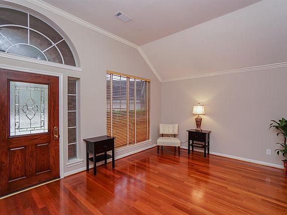 5th image of 4007 Grayson Ct