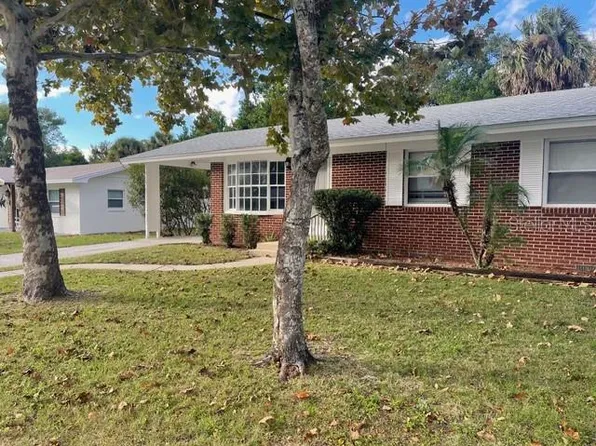 2501 Sheridan Rd, Mount Dora, FL 32757