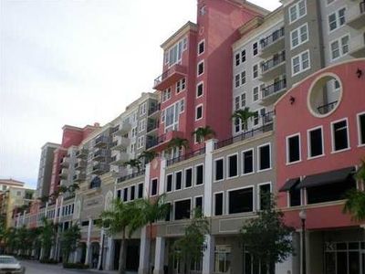 4100 Salzedo St APT 715, Coral Gables, FL, 33146