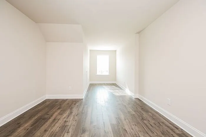 2516 Elmcroft Ave #2516EA — Photo 9
