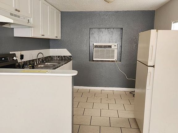 5th image of 3125 Avenue South Northwest 2nd Floor Apartment