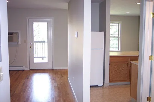 Willow Wood Apartment Homes — Photo 4