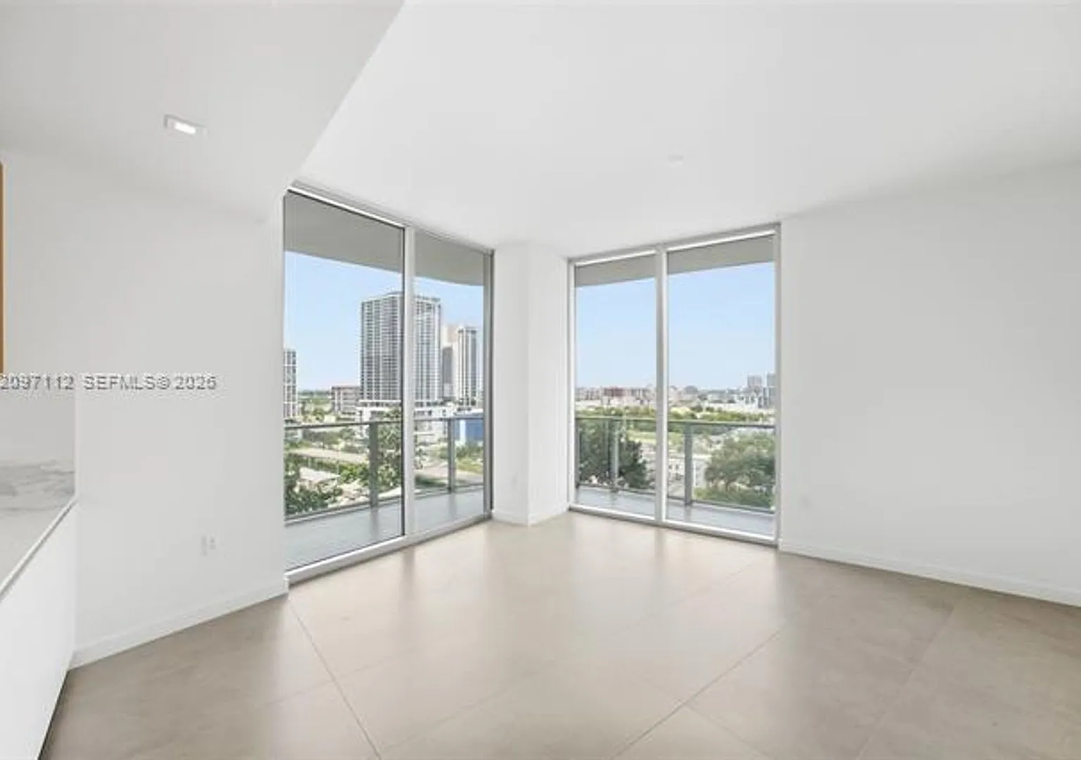 1400 Biscayne Blvd cu-1407, Miami, FL 33132 — Photo 3