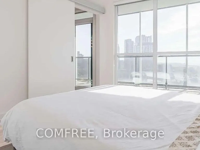 30 Ordnance St #1112 — Photo 9