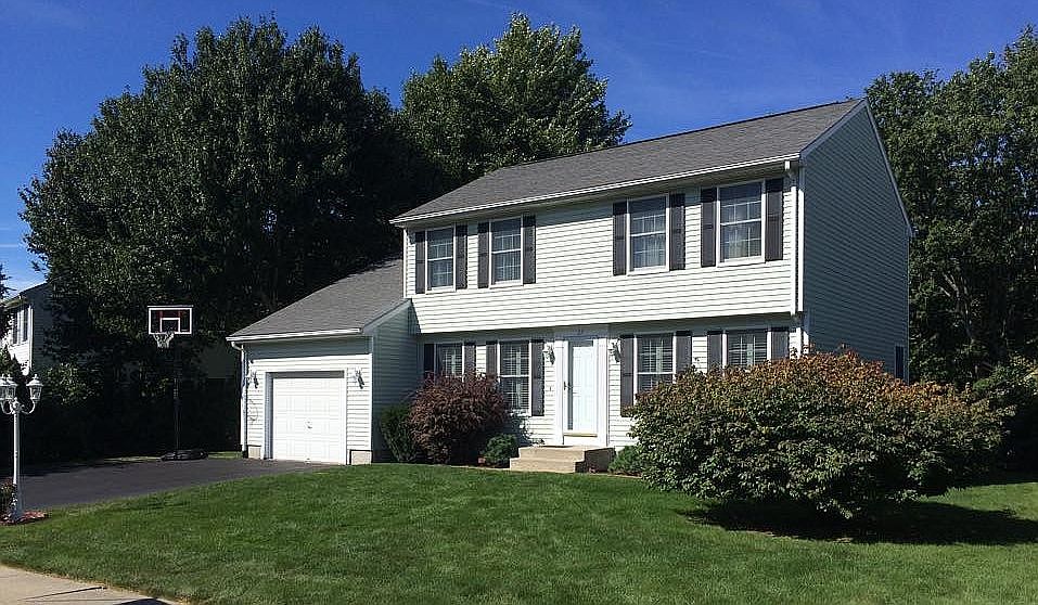 1st image of 27 Seaport Dr