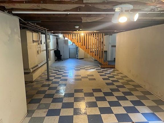 Kitchen, hallway to living room