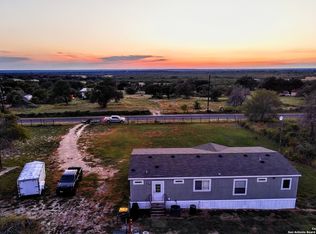 385 Forest Oaks, Somerset, TX 78069