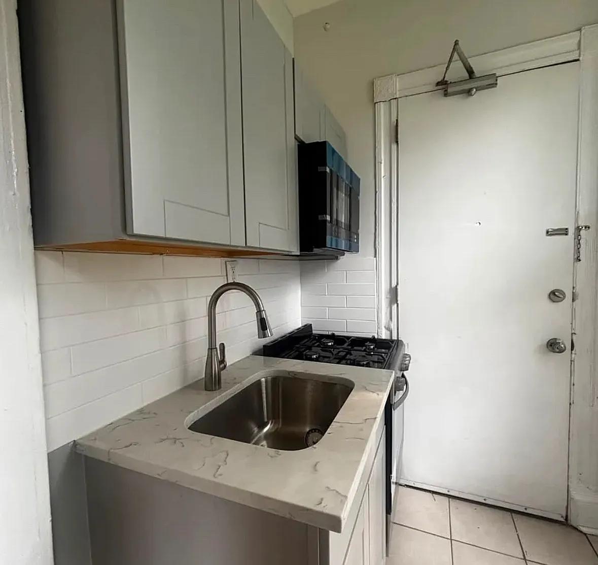 Studio, $1,475 — Photo 3