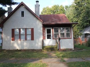 1143 S 3rd Ave, Kankakee, IL 60901