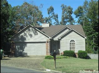 14 Cedar Ridge Ct, Little Rock, AR 72211