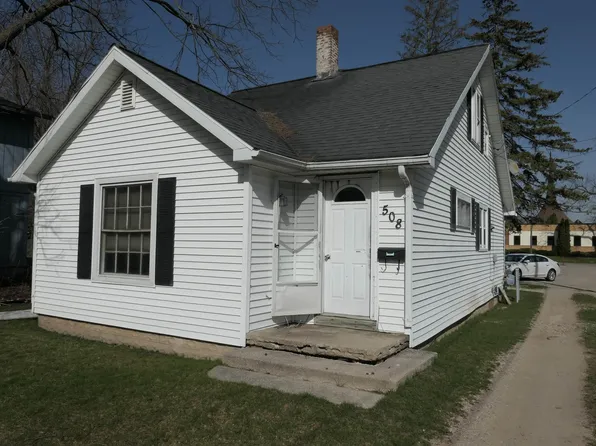 508 Wright Ave, Alma, MI 48801