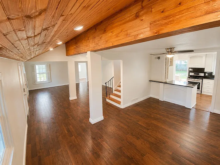 4388 Harvest Ln — Photo 22