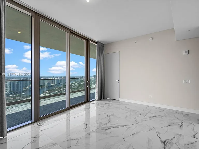 18975 Collins Ave #3605 — Photo 18