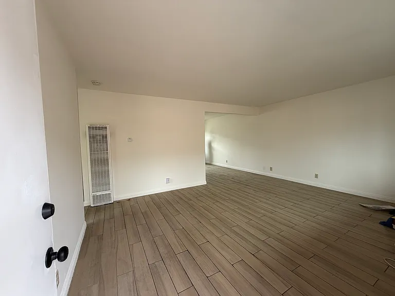 155 N Vecino Dr #159 — Photo 20