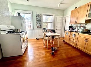 81 College Ave, Somerville, MA 02144