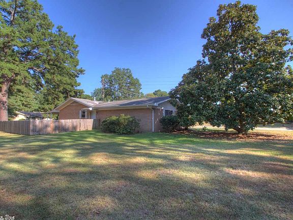 2nd image of 98 Sierra Madre Ln