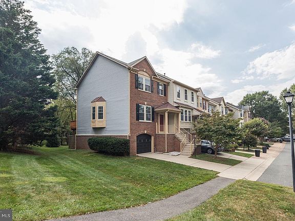 5th image of 27 Bayshore Ct
