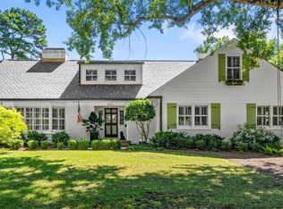 2014 Pembroke Rd, Greensboro, NC 27408