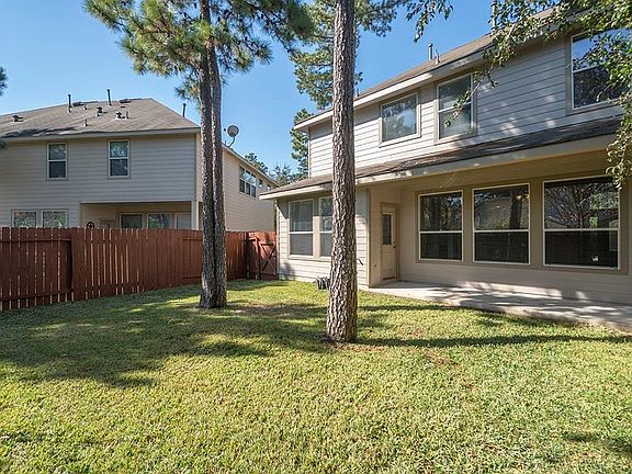 2nd image of 34 Nestlewood Pl