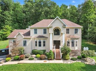 1960 State Route 32, New Windsor, NY 12553