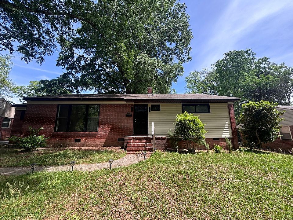 1st image of 701 Vanderbrook Rd