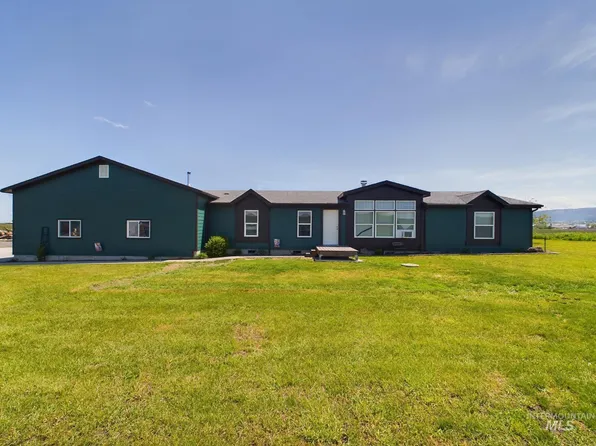109 Frontier Ln, Grangeville, ID 83530